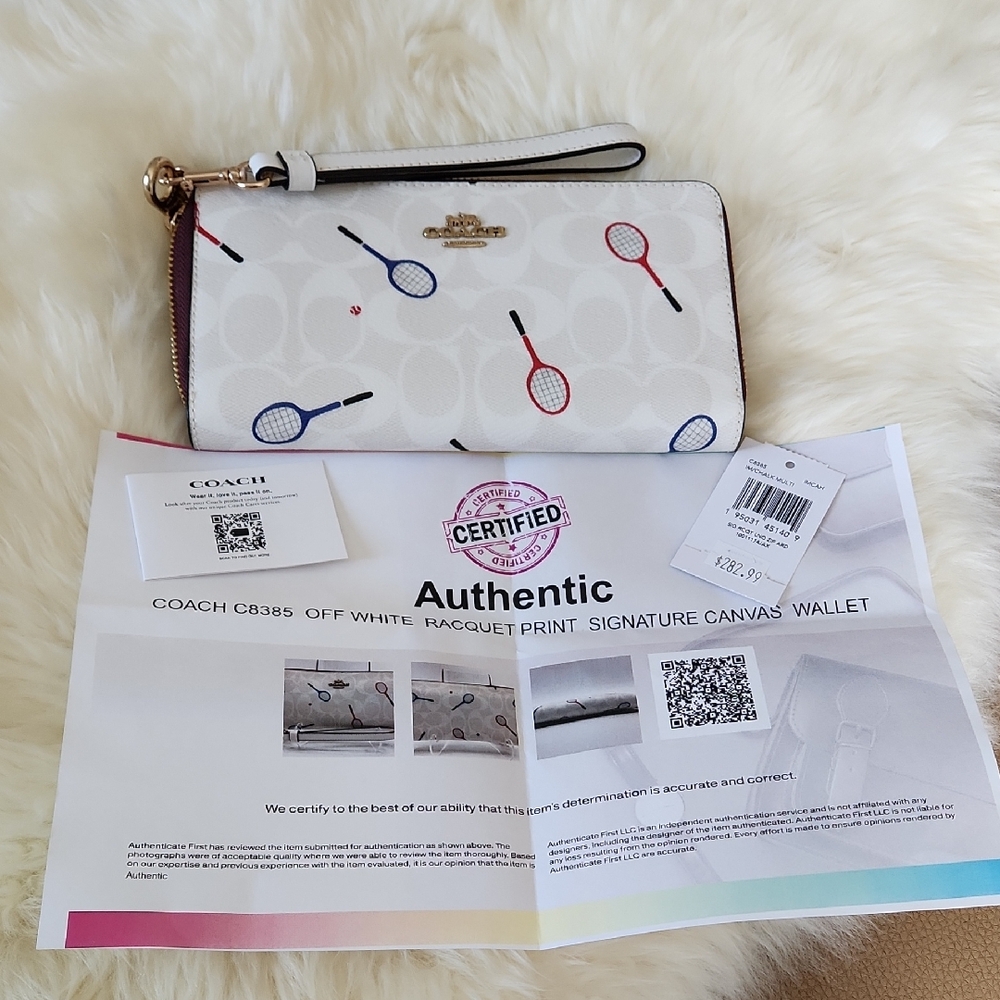 Adorable NWT Coach Signature Racquet Long Zip Chalk Wallet ♥️🎾🎁